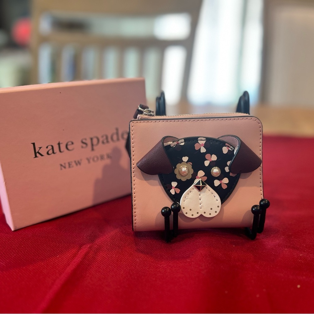NWT + Gift Box Kate Spade Floral Wallet.